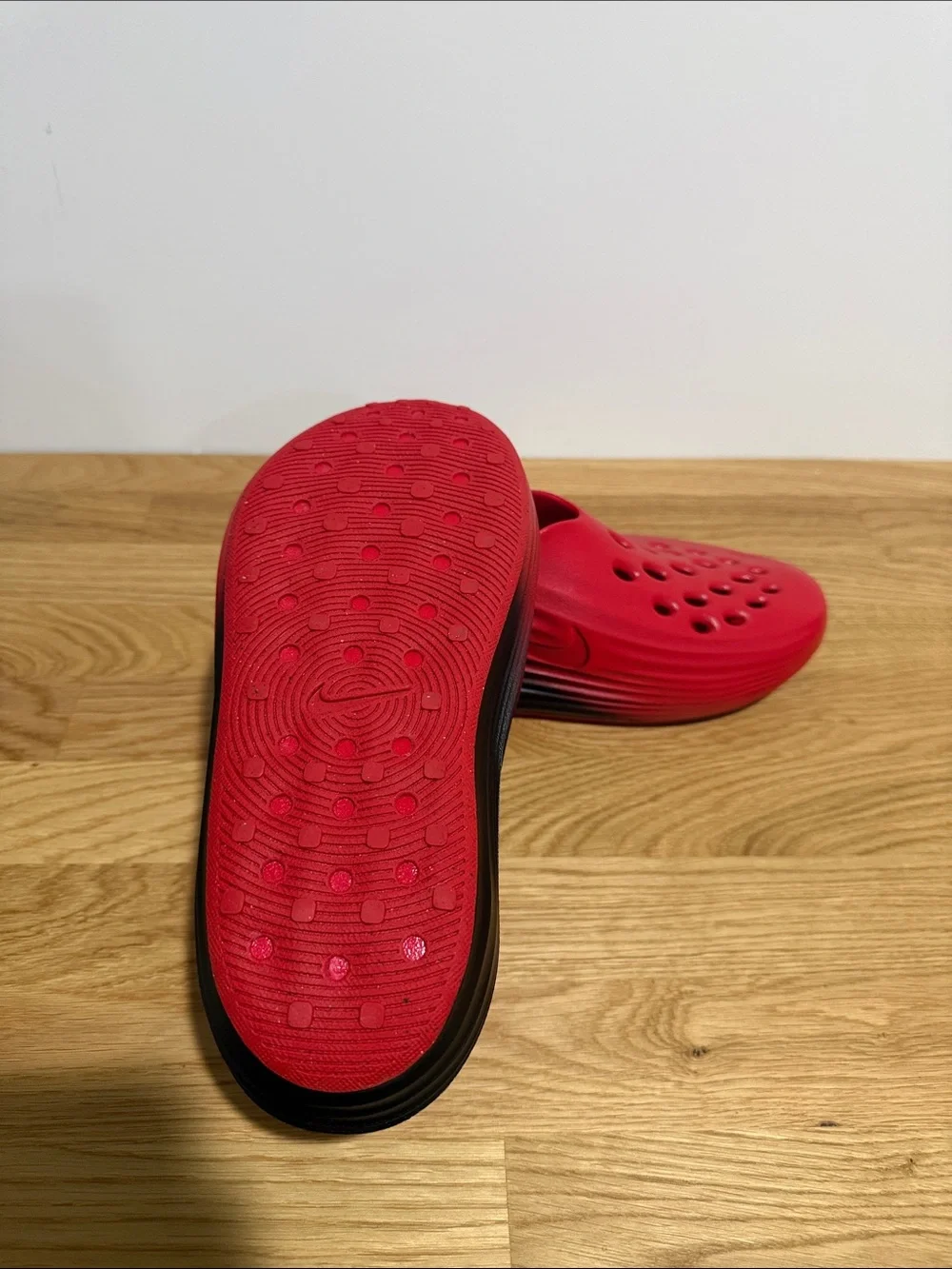 Brand new mens Nike Rejuven8 size 9 Red Slip-On Clogs